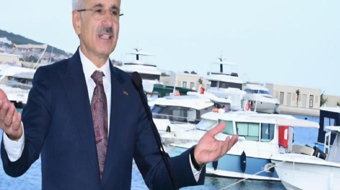 Abdulkadir Uraloğlu'ndan 'Mersin Limanı' açıklaması: Kapasitesi 3,6 milyon TEU'ya ulaşacak