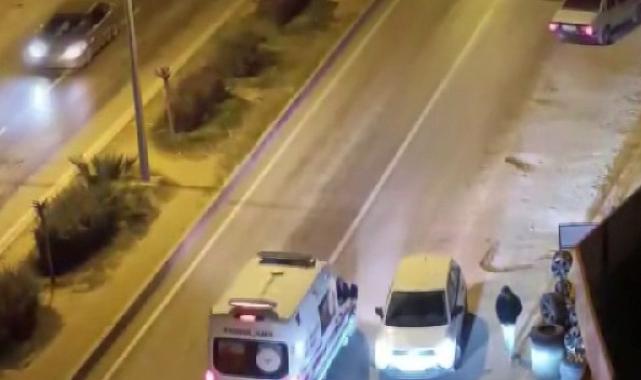 Adana'da belediye başkanının bulunduğu araç kurşunlandı