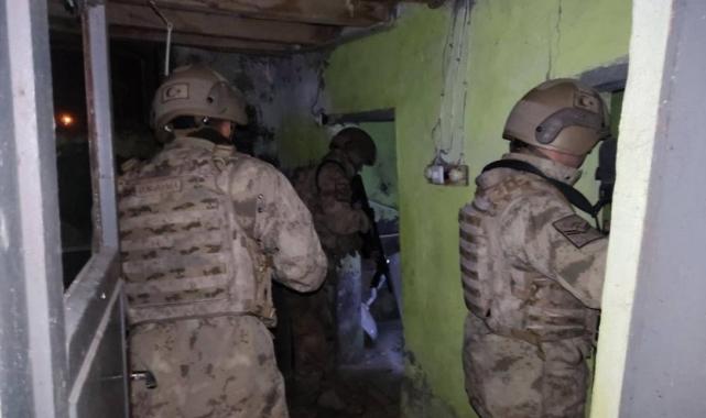 Ağrı'da operasyon: 53 düzensiz göçmen yakalandı