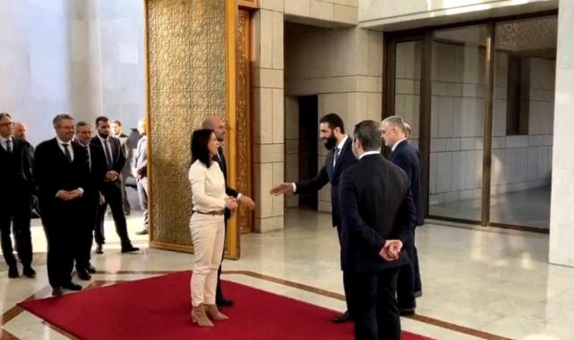 Ahmed Şara elini sıkmamıştı! Alman bakan Baerbock'tan açıklama geldi.