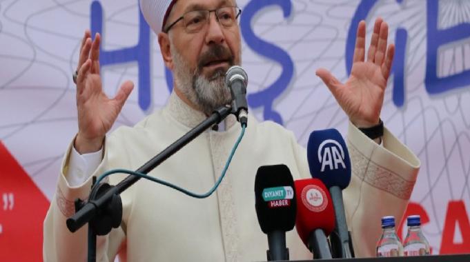 Ali Erbaş: Neslimizi, çocuklarımızı güzel ahlakla yetiştireceğiz