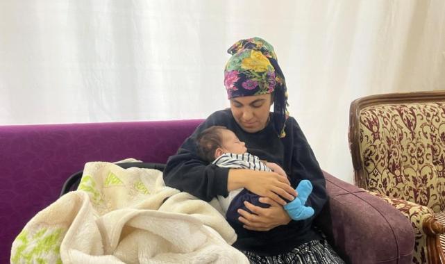 Antalya'da bebeğine Ferdi Tayfur'un adını koydu