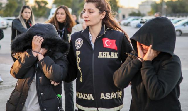 Antalya'da fuhuş şebekesine 'Oyunbozan' operasyonu
