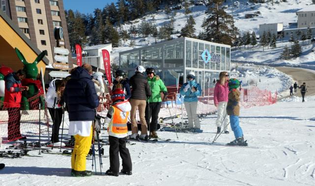 Bolu Kartalkaya'ya yarı yıl tatilinde 50 bin tatilci