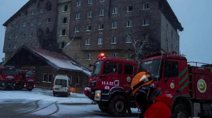 Bolu'da facianın yaşandığı otele en yakın itfaiye 49 dakika uzaklıkta