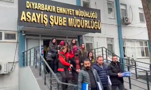 Diyarbakır'da bohçacı gibi davranan hırsızlara baskın: 14 tutuklama