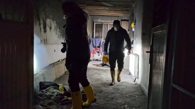 Diyarbakır'da sigara izmaritinden çıkan yangında felçli hasta ağır yaralandı