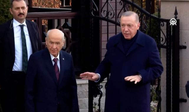 Erdoğan-Bahçeli görüşmesinde esprili diyalog: Devlet Bey'in delikanlılığı