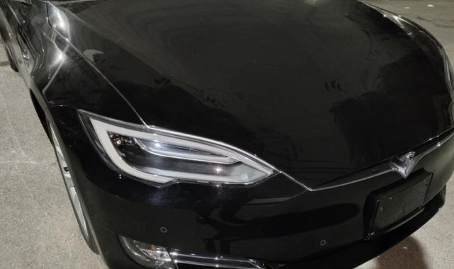 Esad ailesinin milyonlarca dolarlık lüks araçları