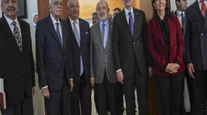 Fatih Erbakan, DEM Parti heyetiyle görüştü