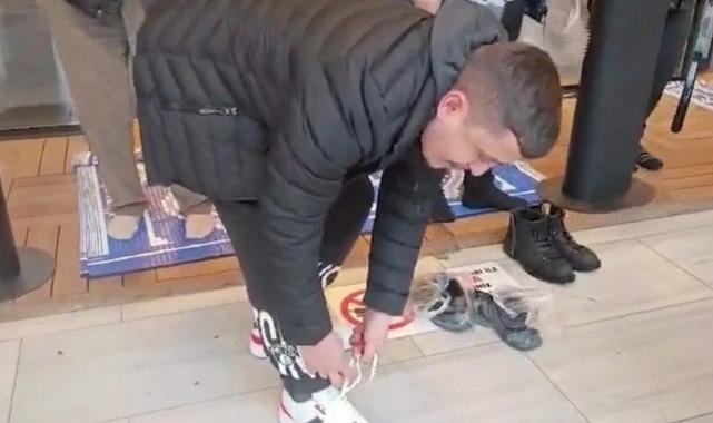 Ferdi Tayfur'un cenazesine ayakkabı hırsızları dadandı