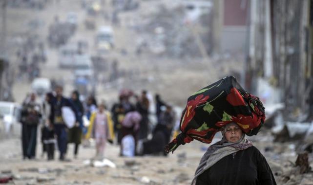 Gazze'nin kuzeyine dönen Filistinlilerin sayısı 500 bini geride bıraktı