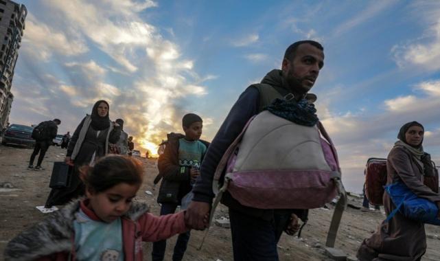 Gazze'nin kuzeyine dönen Filistinlilerin sayısı 500 bini geride bıraktı