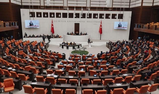 3 Parti birleşiyor: Yeni partinin adı belli oldu