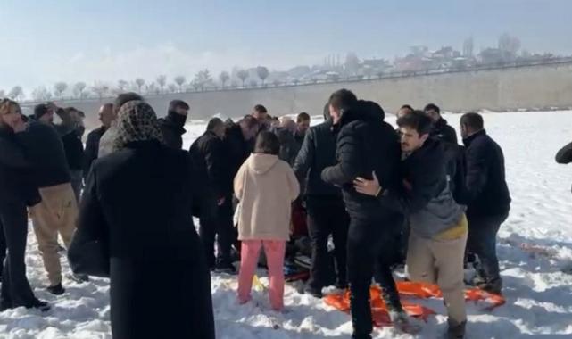 Hakkari'de çocuğun sokak köpeklerinin saldırısında yaşamını yitirmesi sonrası acılı baba konuştu