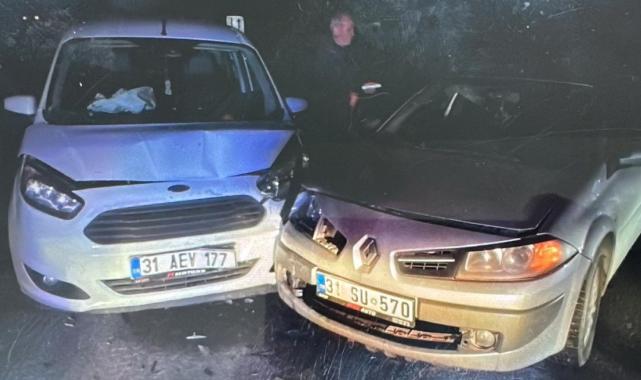 Hatay'da kazadan sonra yanan otomobili polis söndürdü
