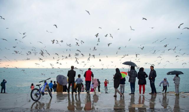 İran'da 5,2 büyüklüğünde deprem