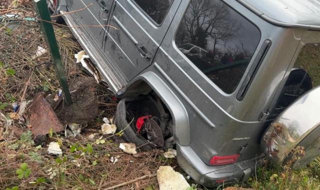 İstanbul'da İranlı iş insanının ciple seyyar satıcıya çarptığı anlar