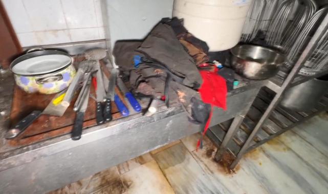 İstanbul'da mühürlen imalathanede pasta üretirken yakalandılar