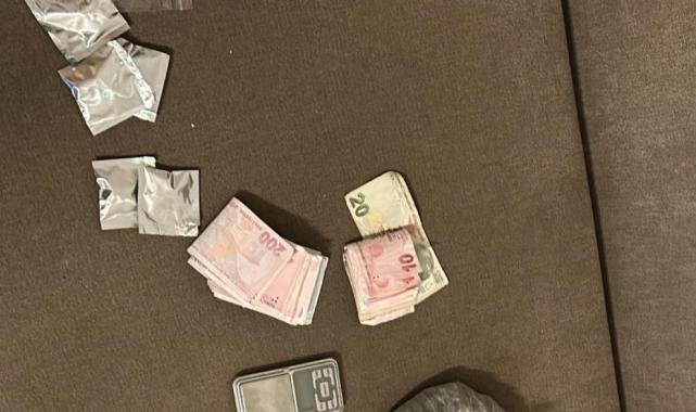 İstanbul'da taksicinin yakalattığı torbacılar polislere saldırdı