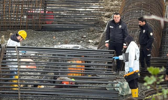 İstanbul'da tonluk kepçe kovasının altında kalan işçi öldü