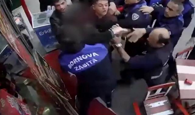 İzmir'de esnaf ile zabıtalar birbirine girdi