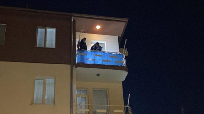 Kayseri'de bir şahıs husumetlisini evinin balkonunda vurdu