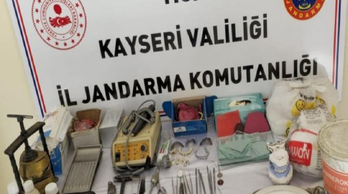 Kayseri'de sahte diş hekimine gözaltı