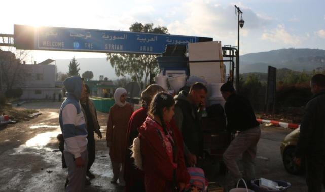 Keseb Sınır Kapısı'nın açılmasıyla Türkiye'den Suriye'ye geçişler hızlandı