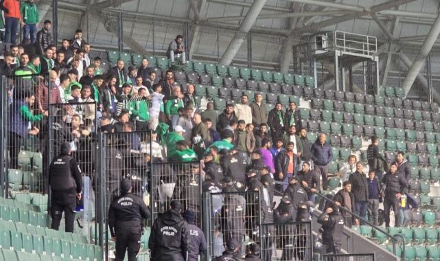 Kocaelispor - Iğdır maçında tribünlerde olay çıktı