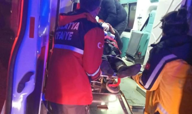 Malatya’da kontrolden çıkan araç refüje çarptı