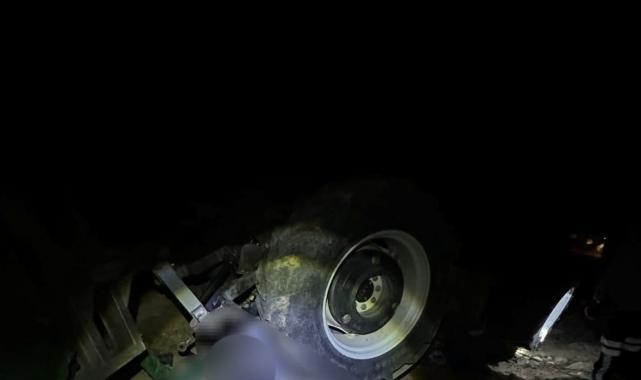 Mersin'de traktörün altında kalan sürücü öldü