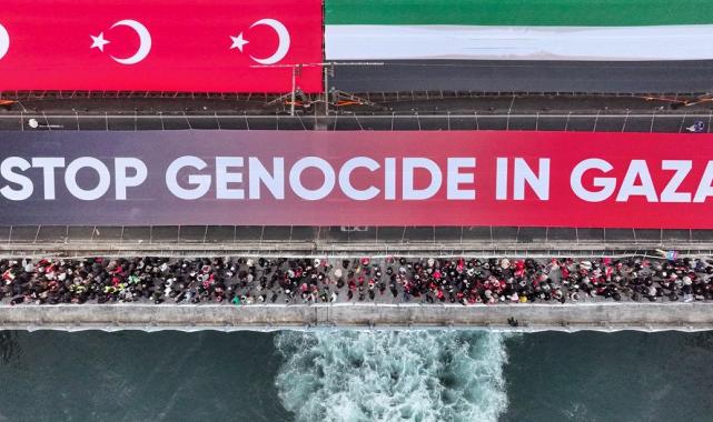Milyonlar Galata'ya akın etti: Gazze'deki katliama "Dur" de!