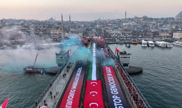 Milyonlar Galata'ya akın etti: Gazze'deki katliama "Dur" de!