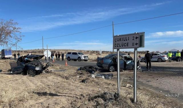 Nevşehir'de Tofaş marka araç baba ve oğluna mezar oldu