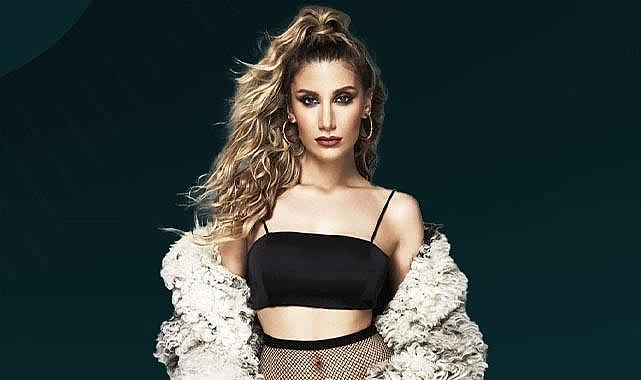 Şarkıcı İrem Derici'den itirafıyla şaşkına uğrattı: "Türkiye'nin en çirkin kadınıydım"