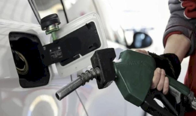 Araç sahipleri bu habere sevinecek: Motorine indirim geliyor