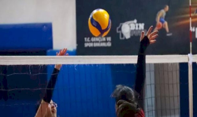 Bursa-Artvin iş insanlarından Artvinspor’a destek