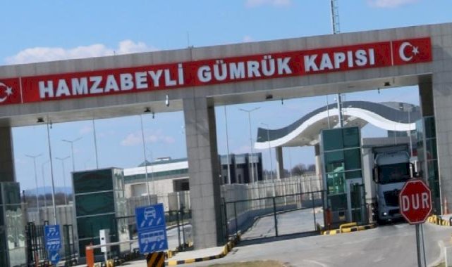 Edirne'de Türkiye'ye giriş yapan araçtan 11 kilo esrar çıktı