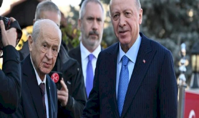 Erdoğan-Bahçeli görüşmesinde esprili diyalog: Devlet Bey'in delikanlılığı