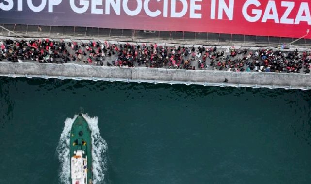 Milyonlar Galata'ya akın etti: Gazze'deki katliama "Dur" de!