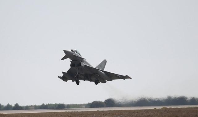 Türkiye'nin Eurofighter satın alma potansiyeli Yunanistan'da gündem oldu