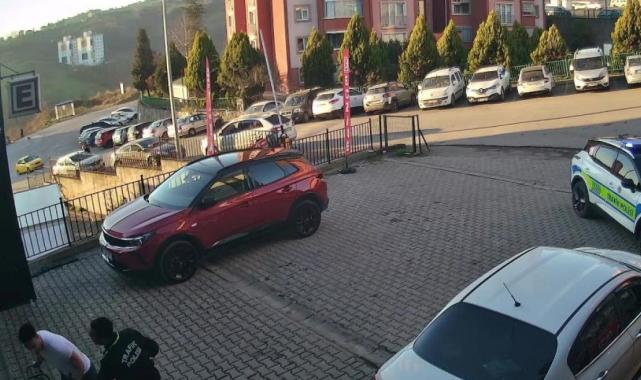 Zonguldak'ta trafikten menedilen motosikletini kaçırmaya çalıştı: Polise saldırdı