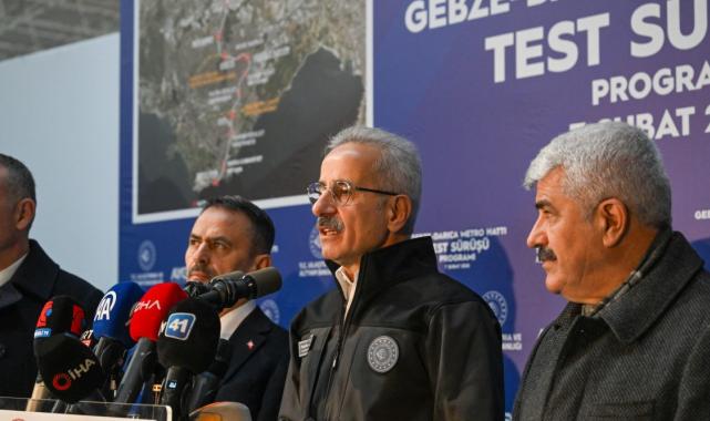 Abdulkadir Uraloğlu, Gebze OSB-Darıca Metro Hattı’nın ilk test sürüşünü yaptı