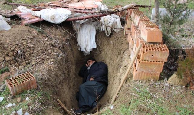 Amasya'da kendi mezarını kazdı: Geceleri gidip yatıyor