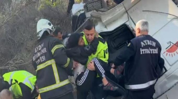 Aydın'da kız çocuğu kendisini kurtaran polise sımsıkı sarıldı