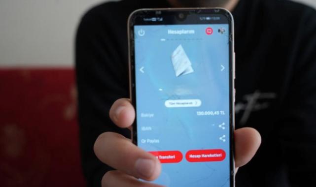 Bayburt'te hesabına yanlışlıkla gelen 130 bin TL'yi iade etti