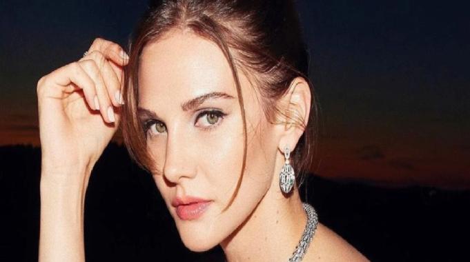 Bir Zamanlar İstanbul&#039;un Seher&#039;i Alina Boz&#039;un eşini duyan kulaklarına inanamadı! Bakın kimmiş...