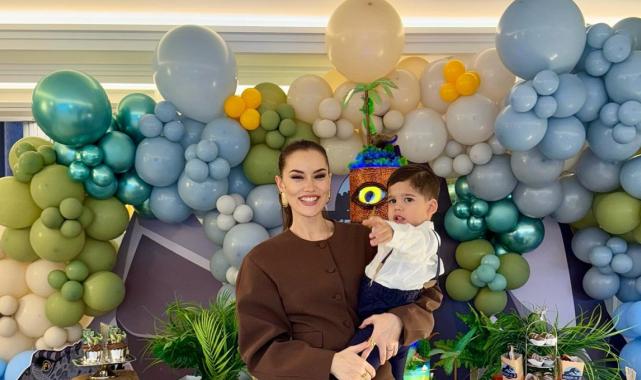 Burak Özçivit ile Fahriye Evcen küçük oğulları Kerem için doğum günü partisi düzenledi