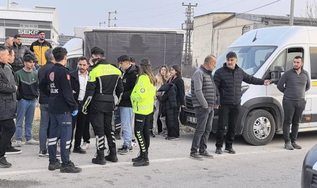 Bursa'da öğrenci servisi kaza yaptı: 10 yaralı